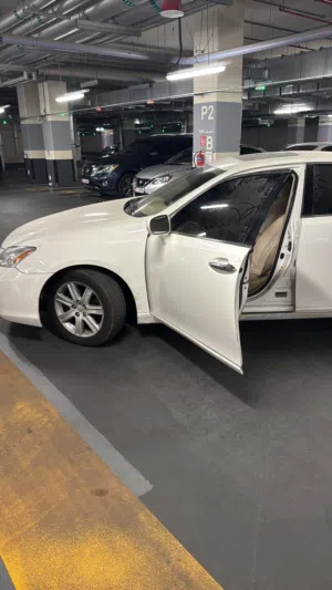 Used Lexus ES in Al Ain