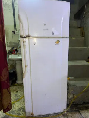 ثلاجة مستعملة