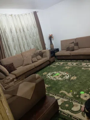 اثاث مستعمل