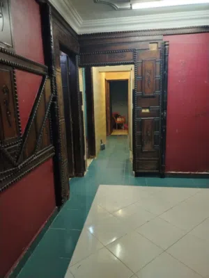 شقه بعين شمس