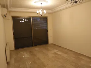شقه ارضي معلق للبيع في خلدا بالقرب من اكاديميه عمان- ref:14602