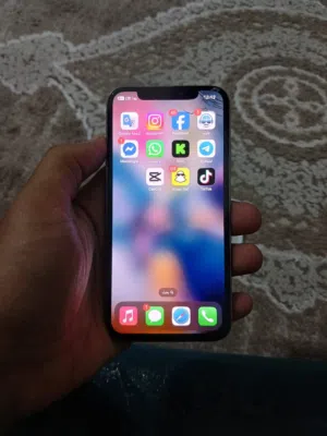 iPhone X.