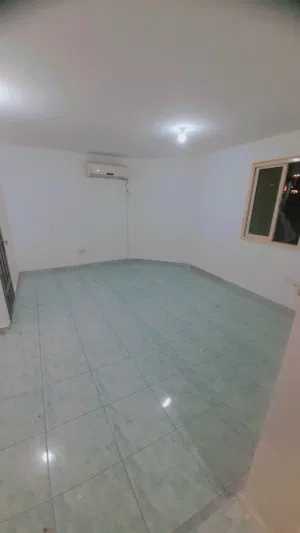 35 m2 Studio Apartments for Rent in Abu Dhabi Al Mushrif