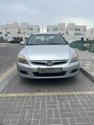 للبيع هوندا اكورد 2007