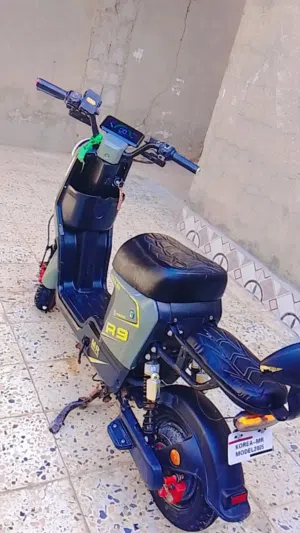 سلام عليكم . R9جديده كلش مستعمل قليل