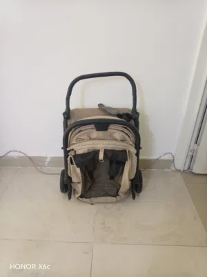 عربة اطفالkinderkraft nubi 2 للبيع