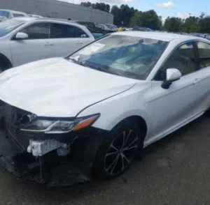 السلام عليكم مطلوب شريك مشروع بيع وشراء سيارات امريكا وقطع غيار يدخل معي ع راس مال مبلغ بسيط