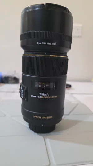 عدسة سيجما 105 ملم ماكرو لمنفذ نيكون  Sigma 105mm f/2.8 Macro for Nikon