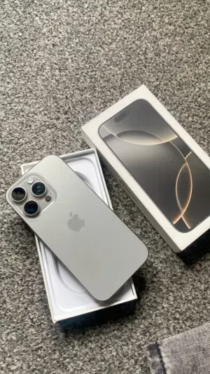 Apple iPhone 16 Pro Max 512 GB in Basra