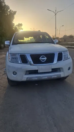 نيسان بافندار  موديل 2008 خليجي لون ابيض