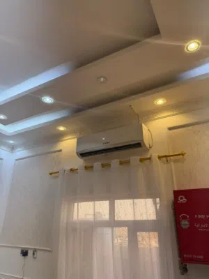 بناية للإيجار طابق اول الجنينة على الشارع العام