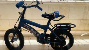بسكليت عدد اثنين من عمر اربعه لسبع سنين بحالة جيدة