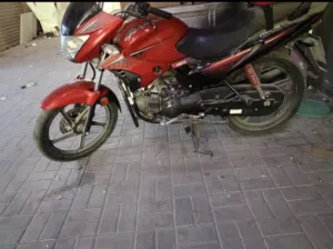 متوفر بايك سيكل ومعدات مطعم بحالة ممتازة للبيع