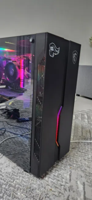 gaming pc front glass panel don't have