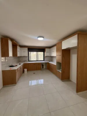 85 m2 2 Bedrooms Apartments for Rent in Ramallah and Al-Bireh Al Tira