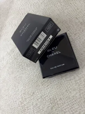 Bleu de Chanel Eau de Parfum  للبيع
