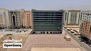 مكتب ذكي للإيجار - غلا الأولى موقع حيوي وتشطيبات راقية