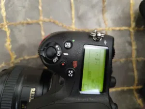Nikon D610فل فريم