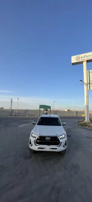 تويوتا هايلكس