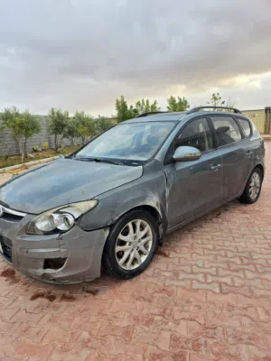 هيونداي i30 محلية محرك 16