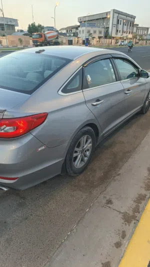Used Hyundai Sonata in Basra
