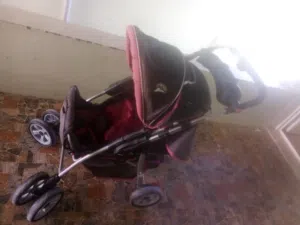 مشاية اطفال