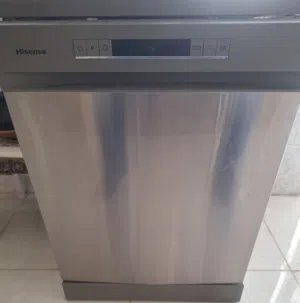 غسالة صحون Hisense
