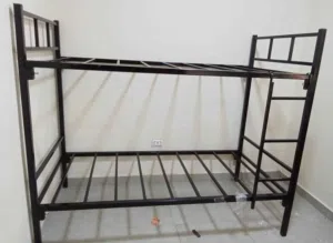 سرير عمال تقيل جدا
