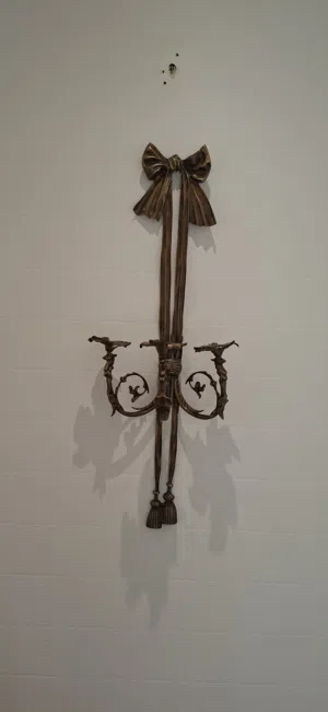 جداري ديكوري معدني بزخارف فنية كلاسيكية