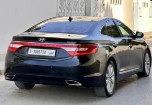 هيونداي ازيرا 2012