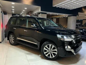 Used Toyota Land Cruiser in Amman