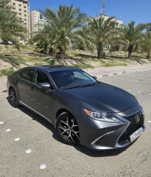لكزس ES 350 بيعة سريعة