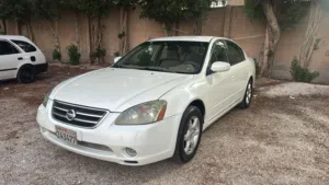 للبيع نيسان ألتيما موديل 2005 مسجل ومبيم