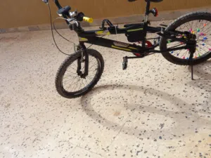 السلام عليكم ورحمة الله وبركاته عندي درجه BMX