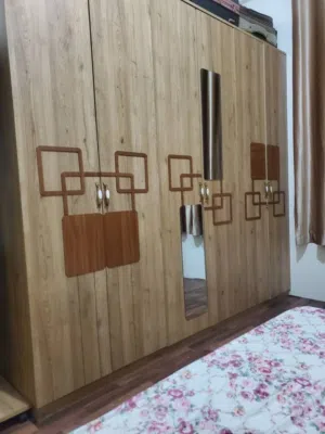 غرفه نوم ماليزي مضغوط جديده لم يتم استخدامها سوى اربعه اشهر