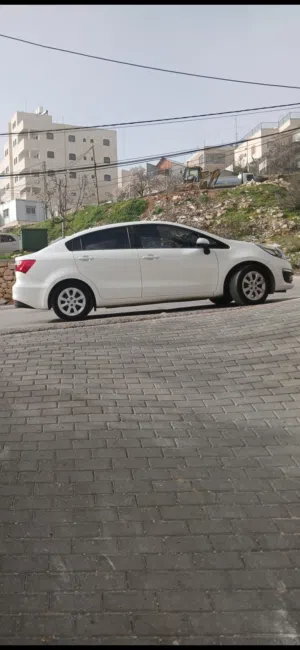 كيا برايد 2017 /بنزين / ماتور 1400 / فحص نخب / دهان شركه/ اصل كوري