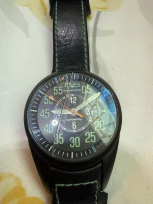 ساعة بومبيرغ أوتوماتيك أصلية Bomberg 1968 Automatic (بحاجة لتصليح بسيط)