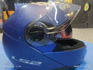 LS2 Motorcycle Helmet خوذة دراجة نارية LS2