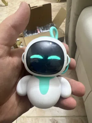 ريبوت ذكي Eilik