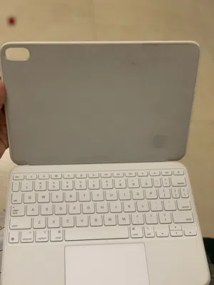 Apple Magic Keyboard Folio for 10.9 Inch iPad 10th Gen,Arabic, White ( LIKE NEW)