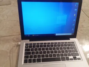 ماك بوك برو 2010
