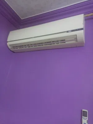 تكييف  كاريير  بارد ساخن 2.25حصان  بحالة ممتازة