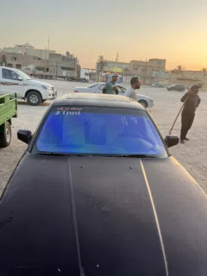 للبيع 525 مديل 1990 مكينه 25 مسكر تك فانوس