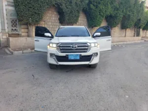 صالون لاندكروزر 2009 مرهم 2021