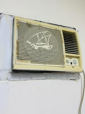 Used AC   For sale Good condition