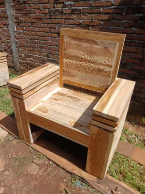 Bahrain spray paint Service Furniture