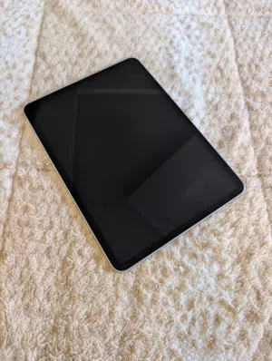 Apple iPad Pro 128 GB in Zarqa
