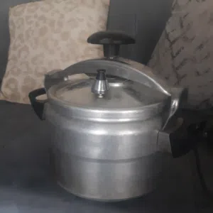 ضغاطه خمسه لتر