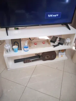 طاولات تلفزيون وطاولات مطبخ وطعام وخزائن احذيه