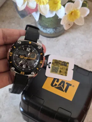 ساعة ماركة كات CAT مستعملة سنه
